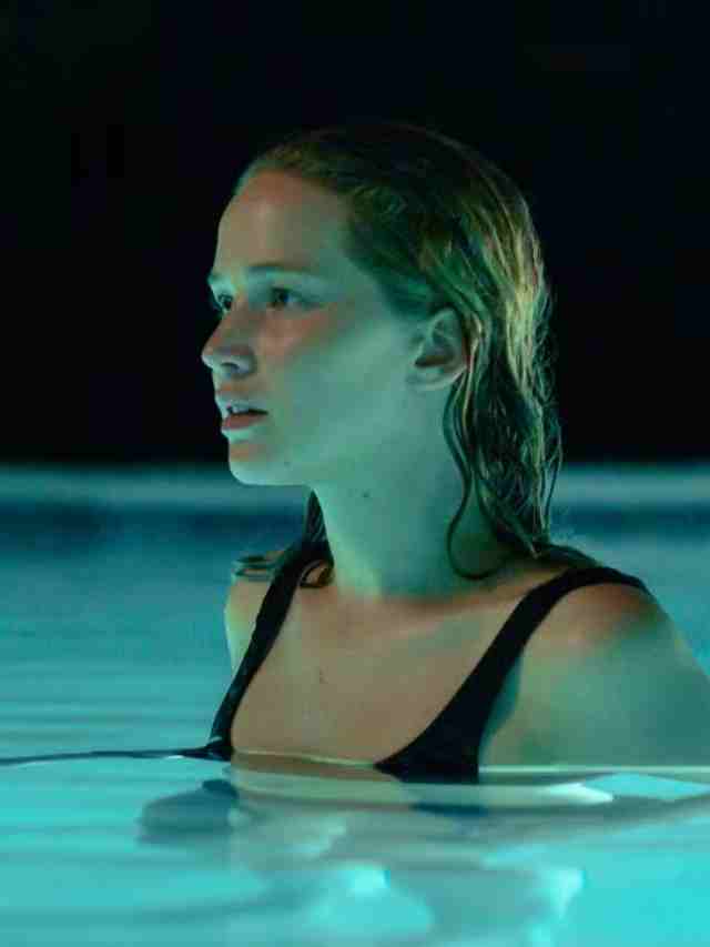 Jennifer Lawrence told Adele advsied her not to do passengers space movie hollywood latest news update